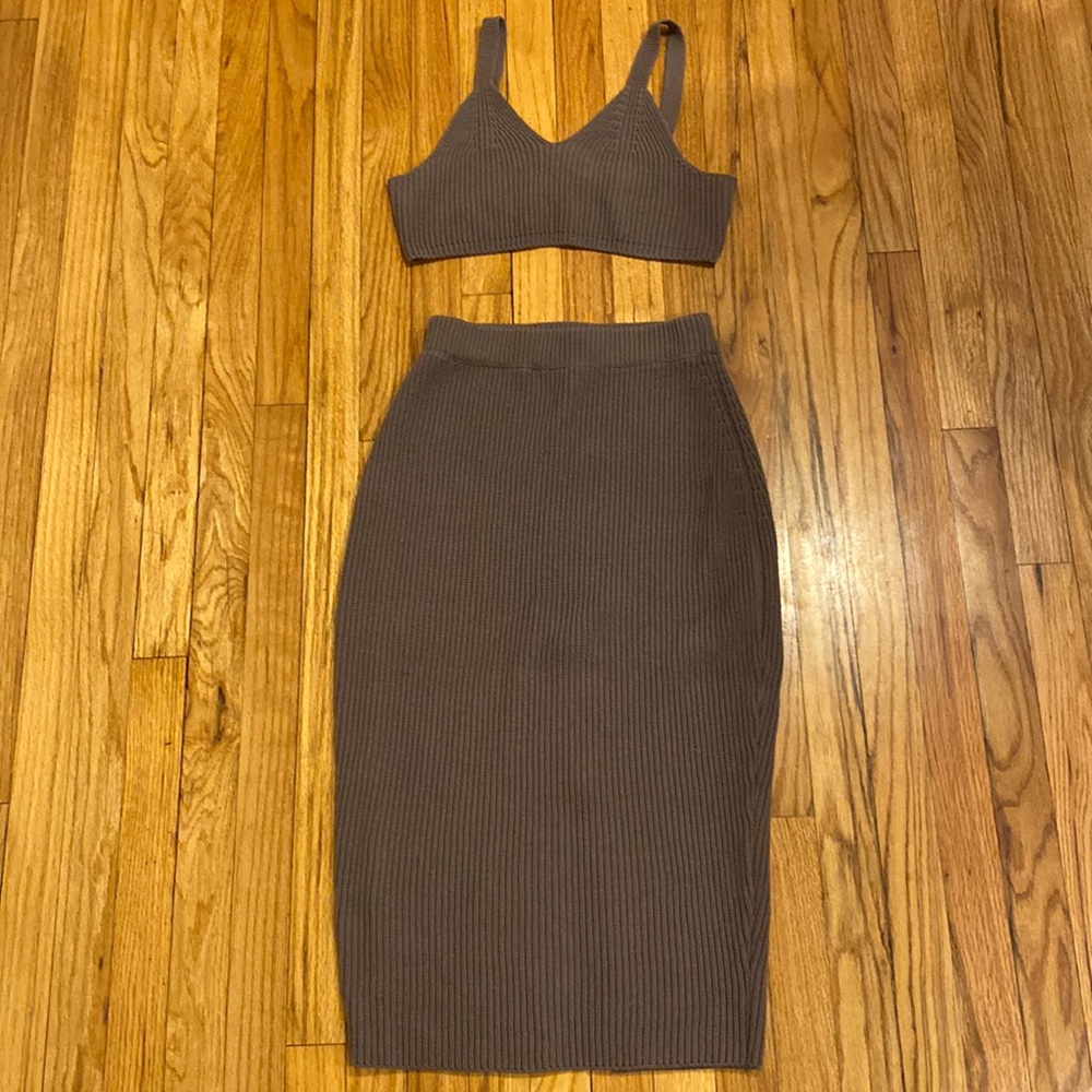 The Frankie Shop New Sweater Skirt Set M